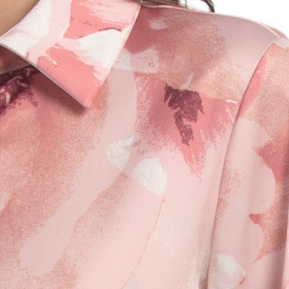 MUSE Flutter Cuff Blouse - Picture 3 of 5